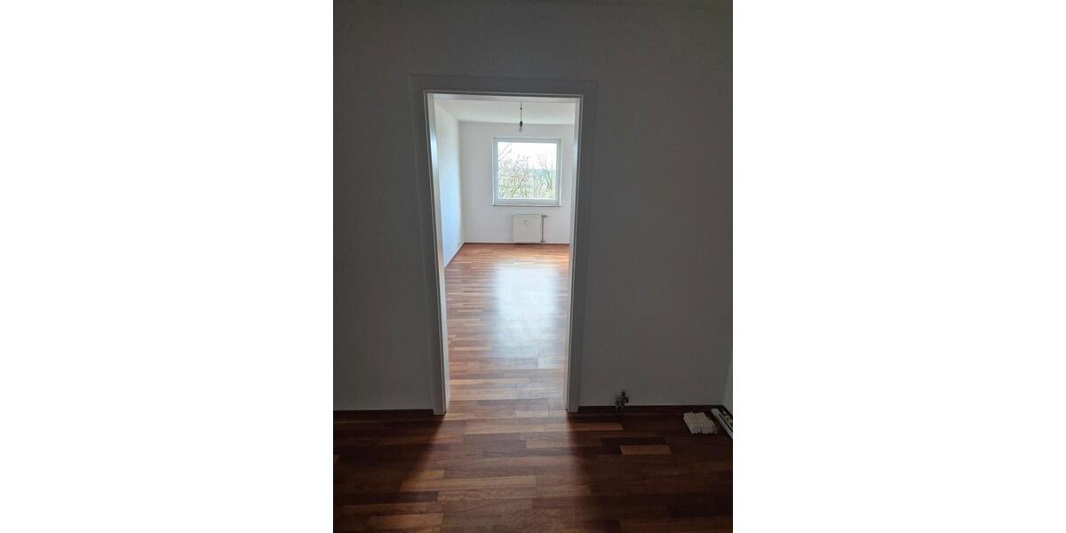 Etagenwohnung Wuppertal Eckbusch - 3 Zimmer, 96 m&sup2;, 252.000&euro; | Angebot:25636924