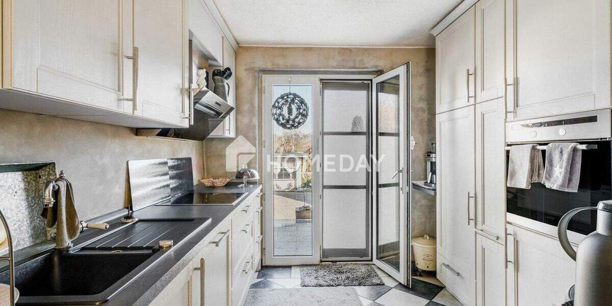 Großzügiges Wohnen mit Kamin, Garten und zusätzlichem Nebengebäude 5 zimmer