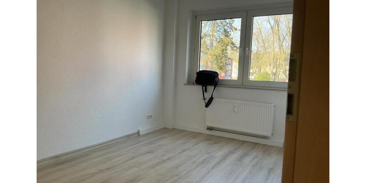 Erdgeschoßwohnung Gelsenkirchen Resse - 3 Zimmer, 60 m&sup2;, 499&euro; | Angebot:25743425