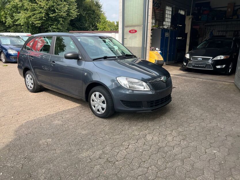 Skoda Fabia 237.000 km 2.980 € Essen 45141