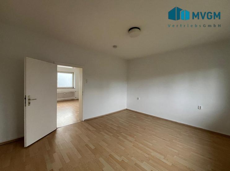 Geräumige 2 Zimmer Wohnung mit Tageslichtbad! 2 zimmer