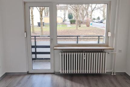 Renovierte 3-Zimmer-Wohnung im Erdgeschoss zu vermieten!*Mit Balkon* 3 zimmer