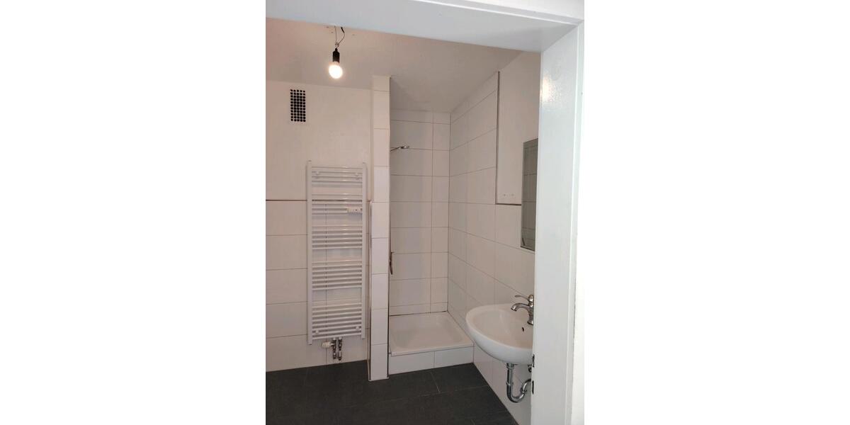 Etagenwohnung Duisburg Hochheide - 5 Zimmer, 120 m&sup2;, 1.500&euro; | Angebot:25294450