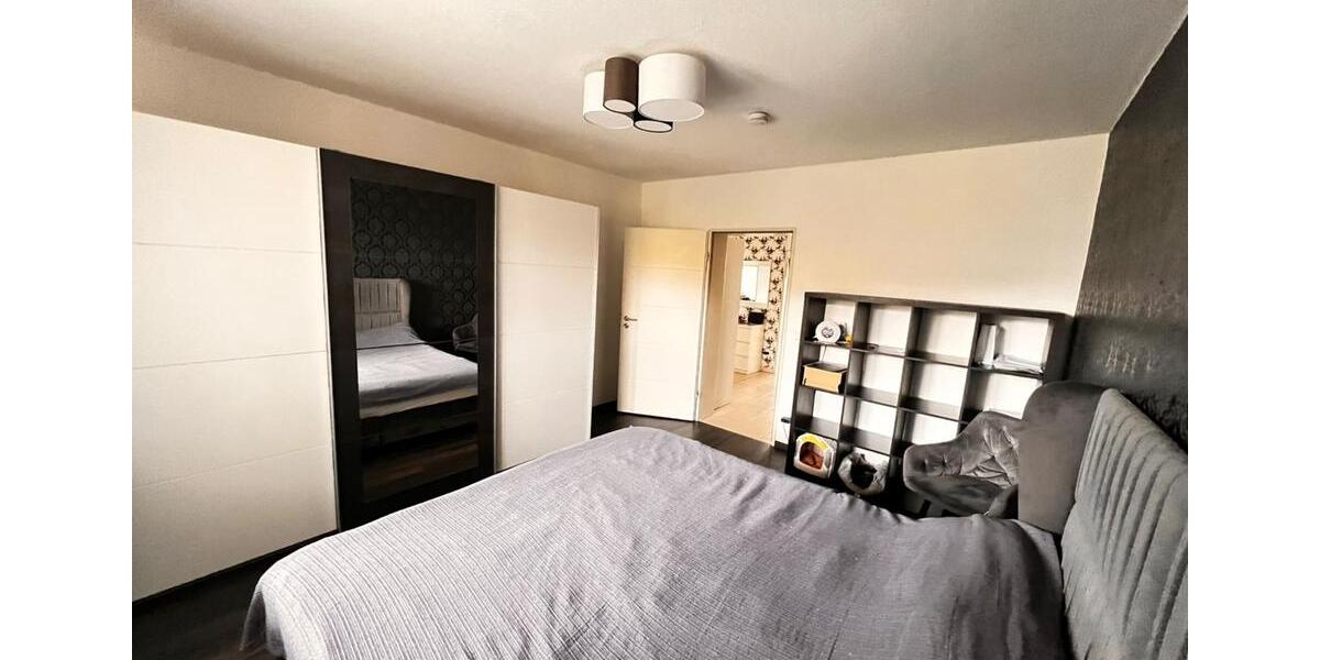 Schöne 3,5 Zi. Eigentumswohnung in Oberhausen Sterkrade 3.5 zimmer