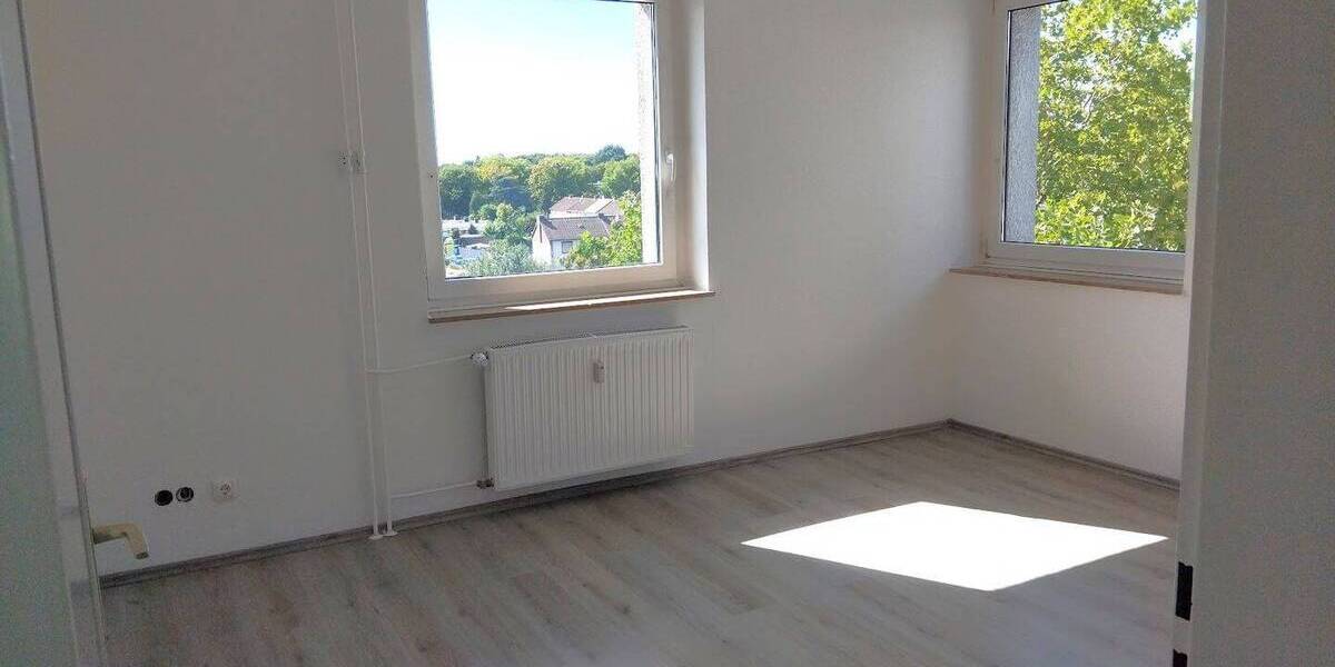 Etagenwohnung Gelsenkirchen Feldmark - 3 Zimmer, 83 m&sup2;, 589&euro; | Angebot:26917383