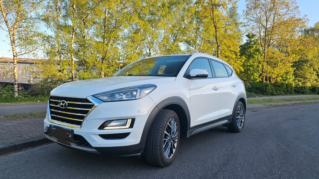 Hyundai TUCSON 71.250 km 18.500 &euro; Bottrop 46240