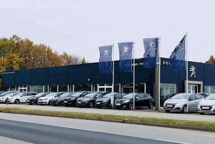 Peugeot 208 17.844 km 16.885 &euro; Gelsenkirchen 45881