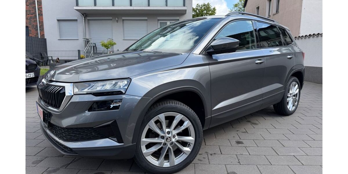 Skoda Karoq 106.000 km 19.800 &euro; Duisburg 47259