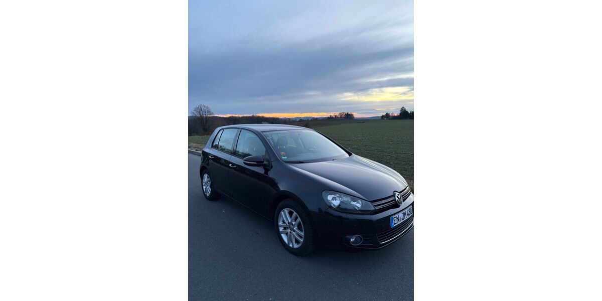 VW Golf 206.000 km 5.700 &euro; Wetter 58300