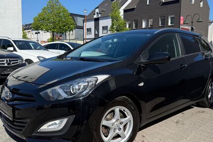 Hyundai i30 110.000 km 6.497 &euro; Herten 45699