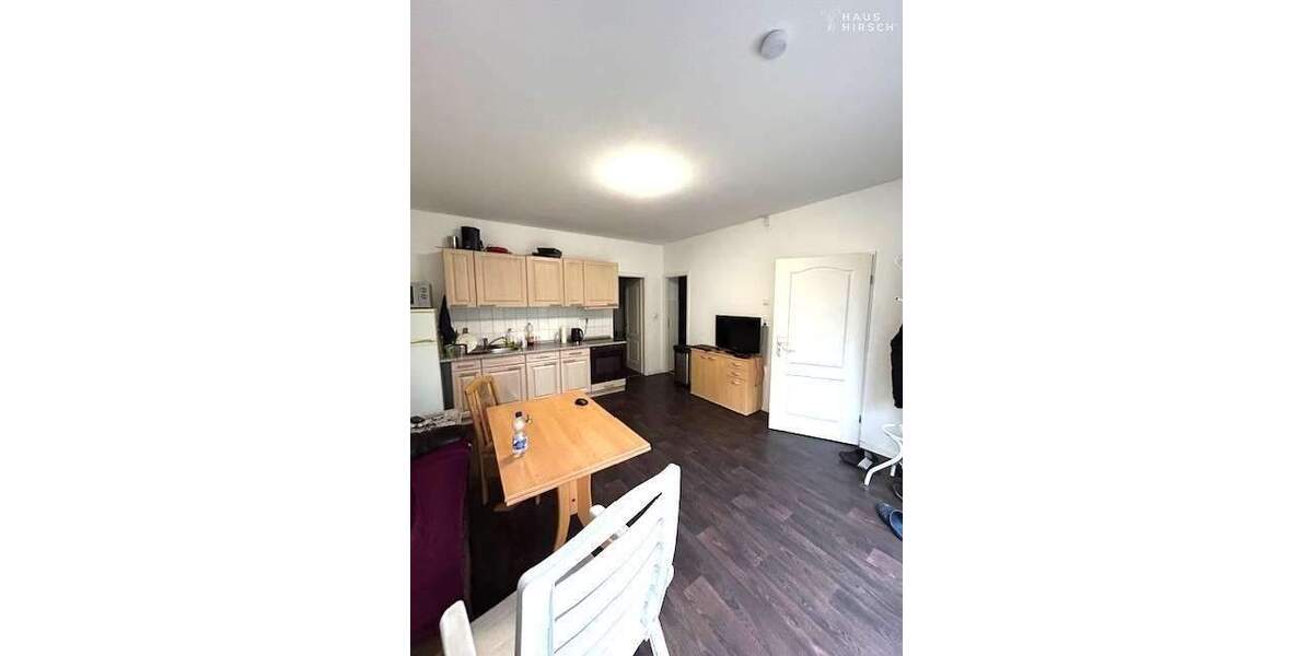 Mehrfamilienhaus mit 5 Stellplätzen und großem Grundstück mit Carport 1 zimmer