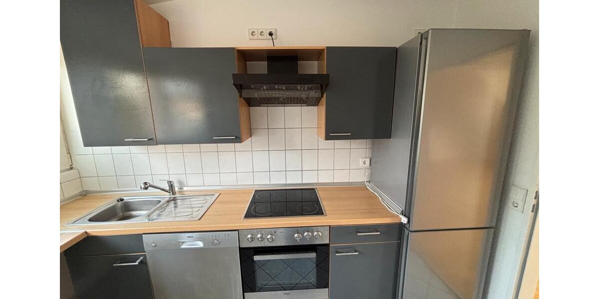 Dachgeschoßwohnung Wuppertal Gemarkung Nächstebreck - 2.5 Zimmer, 63 m&sup2;, 660&euro; | Angebot:25474550