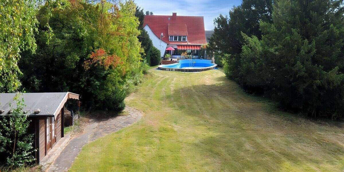 Einfamilienhaus Moers Vennikel - 9 Zimmer, 319 m&sup2;, 699.000&euro; | Angebot:23954877