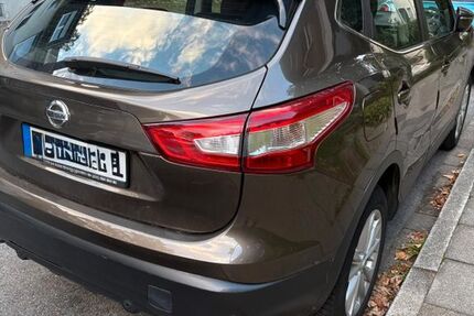 Nissan Qashqai 160.000 km 5.900 &euro; Essen 45127