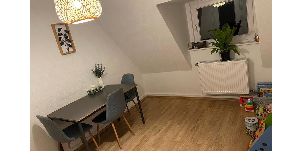 Dachgeschoßwohnung Witten Heven - 2 Zimmer, 63 m&sup2;, 350&euro; | Angebot:26127743