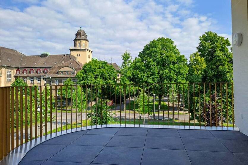 Absolutely Amazing! Exklusive, barrierefreie 133 m² ETW mit Aufzug & TG in Bredeney