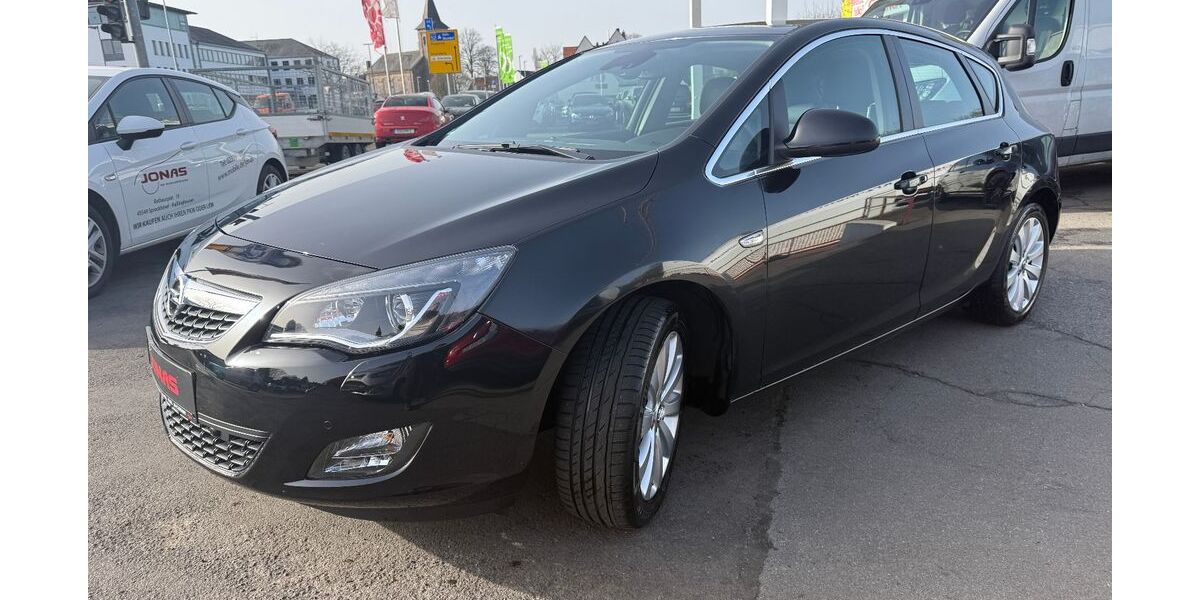 Opel Astra 86.700 km 8.900 &euro; Sprockhövel 45549