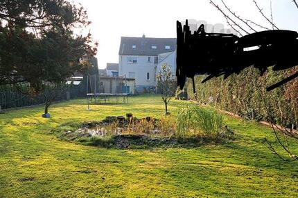 Doppelhaushälfte mit 2 Wohneinheiten, Doppelgarage, Vollkeller 9 zimmer