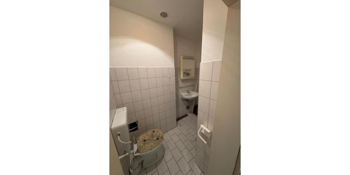 Etagenwohnung Essen Stadtbezirk IV - 5 Zimmer, 125 m&sup2;, 230.000&euro; | Angebot:27499345