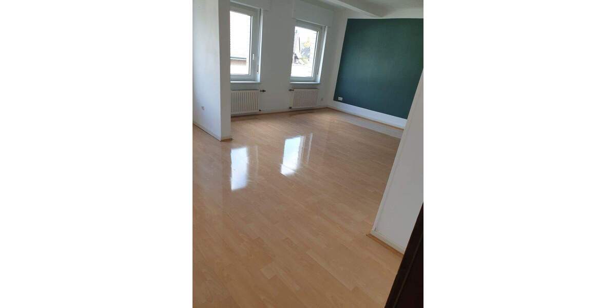 Praktisch geschnittene 3-Zimmer-Wohnung in gut angebundener Lage von Moers-Schwafheim zu vermieten 3 zimmer