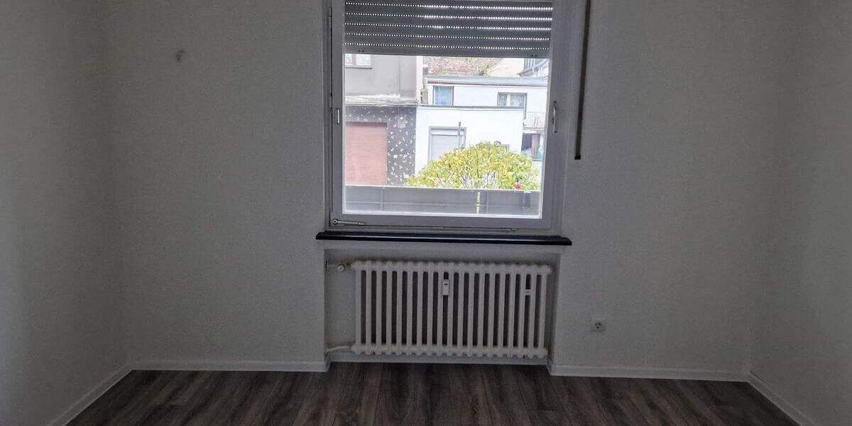 Familienfreundliche, frisch renovierte 3-Zimmer-Wohnung in ruhiger Lage 3 zimmer