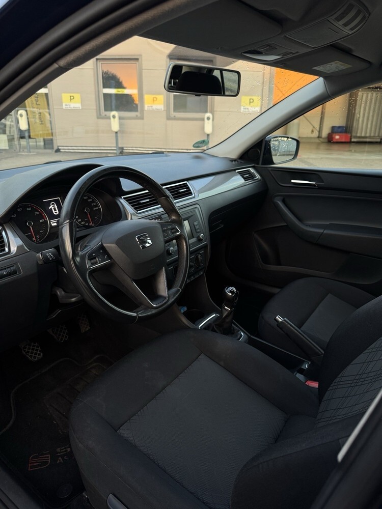 Seat Toledo IV 76.000 km 11.900 € Essen 45121