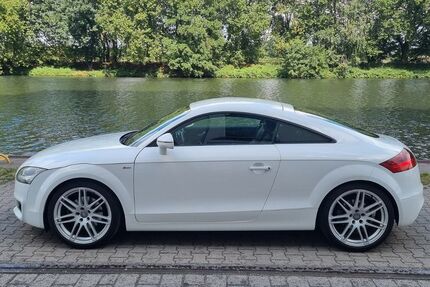 Audi TT 180.000 km 8.600 € Mülheim an der Ruhr 45478