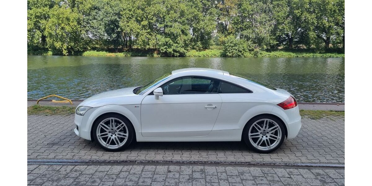 Audi TT 180.000 km 8.600 € Mülheim an der Ruhr 45478