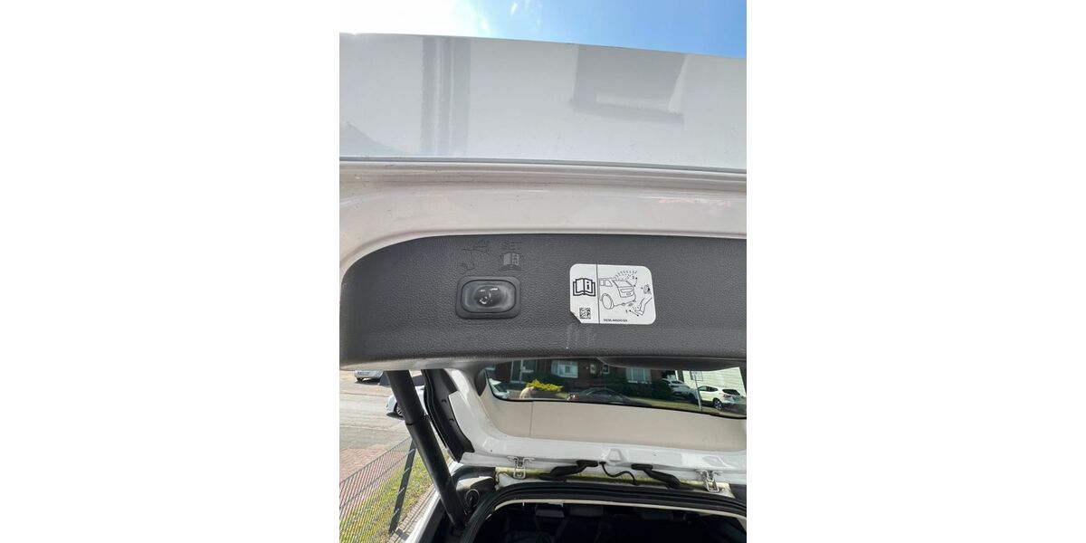 Ford Kuga 150.000 km 13.699 &euro; Dinslaken 46537