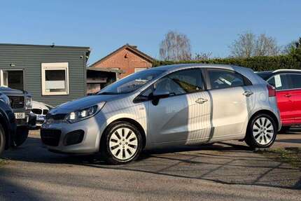 Kia Rio 101.000 km 3.999 &euro; Marl 45770