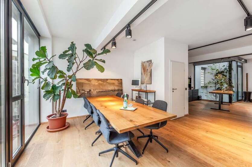 Büro in Recklinghausen 2.750 € 197.49 m²