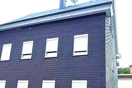 5 Fam.- Haus in Remscheid – Süd mit Carport
