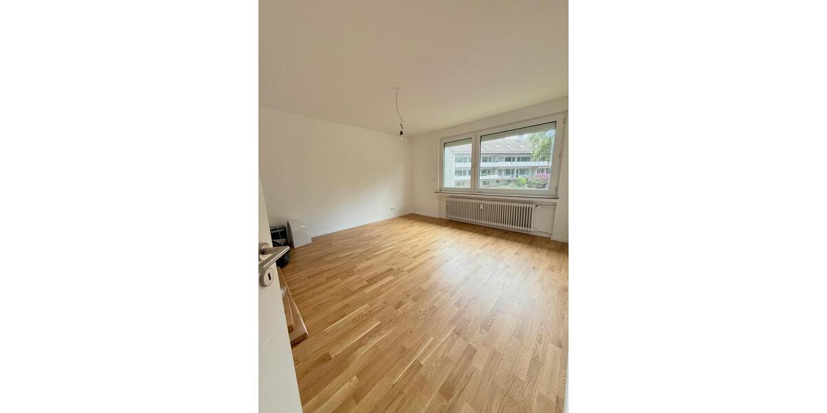 Etagenwohnung Wuppertal Lichtenplatz - 3 Zimmer, 100 m&sup2;, 1.799&euro; | Angebot:26578558