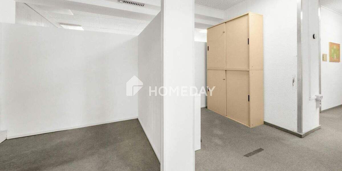 Etagenwohnung Duisburg Ruhrort - 7 Zimmer, 200 m&sup2;, 200.000&euro; | Angebot:25688347