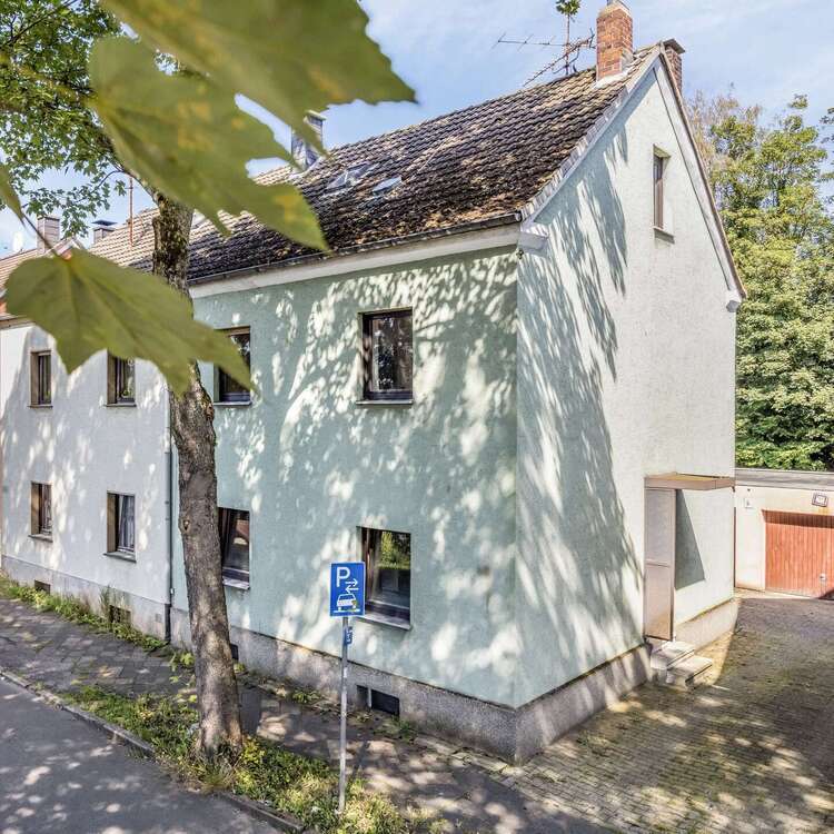 Haus zum Kaufen in Castrop-Rauxel 205.000 € 120 m²