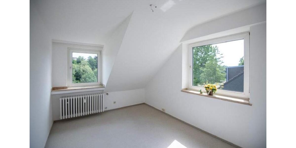 Etagenwohnung Essen Stadtbezirk VIII - 3.5 Zimmer, 79 m&sup2;, 1.160&euro; | Angebot:26579743