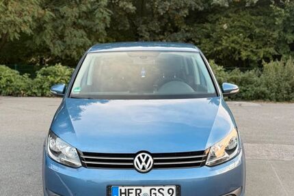 VW Touran 139.697 km 8.900 &euro; Herne 44653