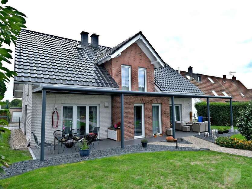 Haus zum Kaufen in Gladbeck 799.000 € 182.12 m²