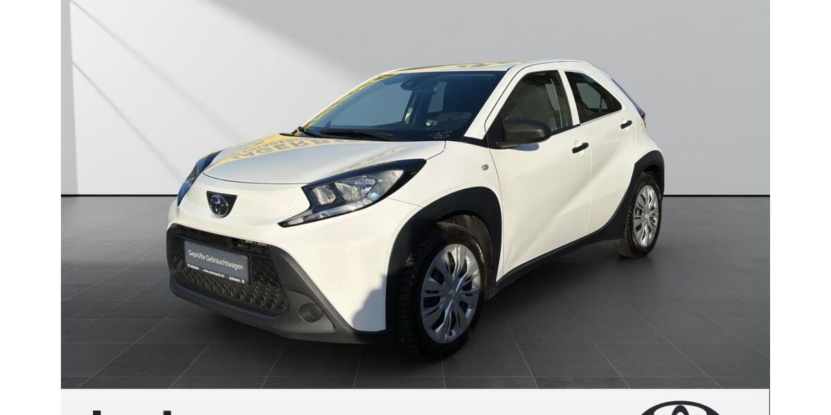 Toyota Aygo (X) 26.100 km 13.490 &euro; Mettmann 40822