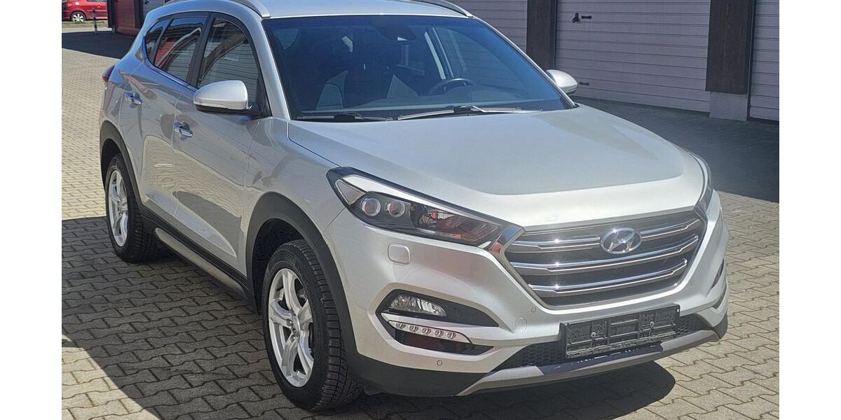 Hyundai TUCSON 59.800 km 14.900 &euro; Gelsenkirchen 45884