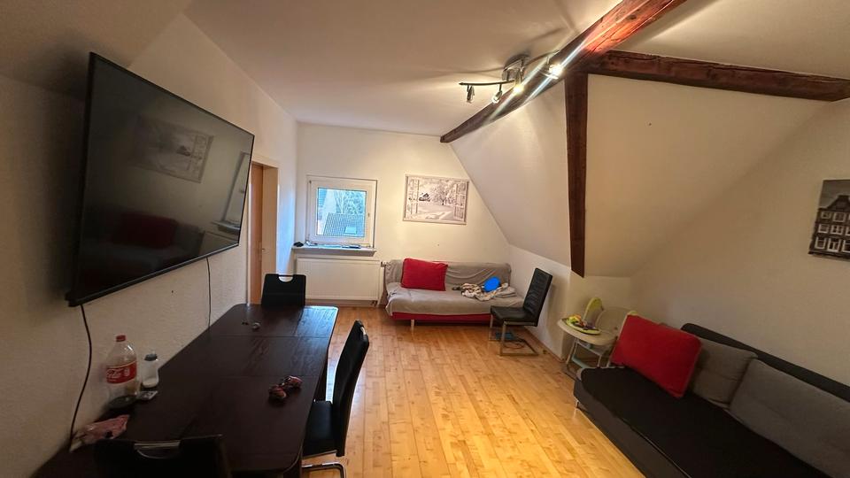 Etagenwohnung Gladbeck - 3 Zimmer, 90 m&sup2;, 700&euro; | Angebot:25822551