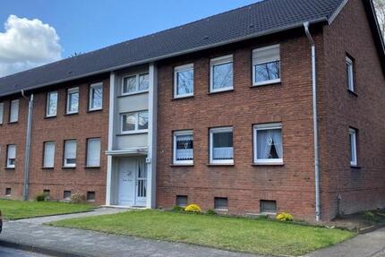 Bei VIVAWEST die Sonnenstrahlen auf dem eigenen Balkon genießen. zimmer