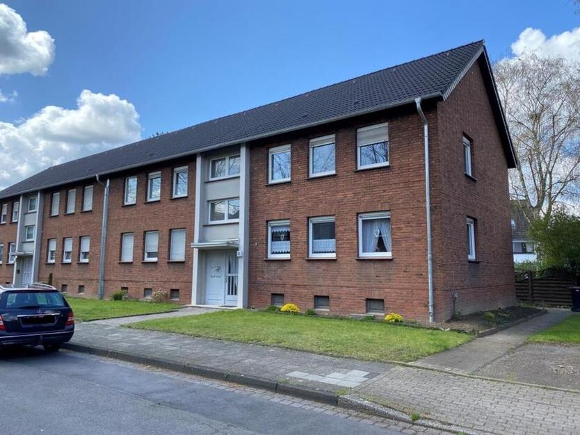 Bei VIVAWEST die Sonnenstrahlen auf dem eigenen Balkon genießen. zimmer