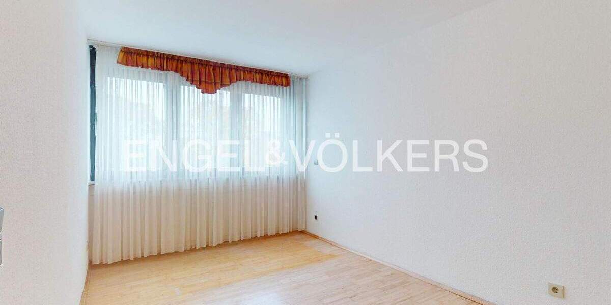 Etagenwohnung Moers Moers-Mitte - 4 Zimmer, 88 m&sup2;, 165.000&euro; | Angebot:25709634