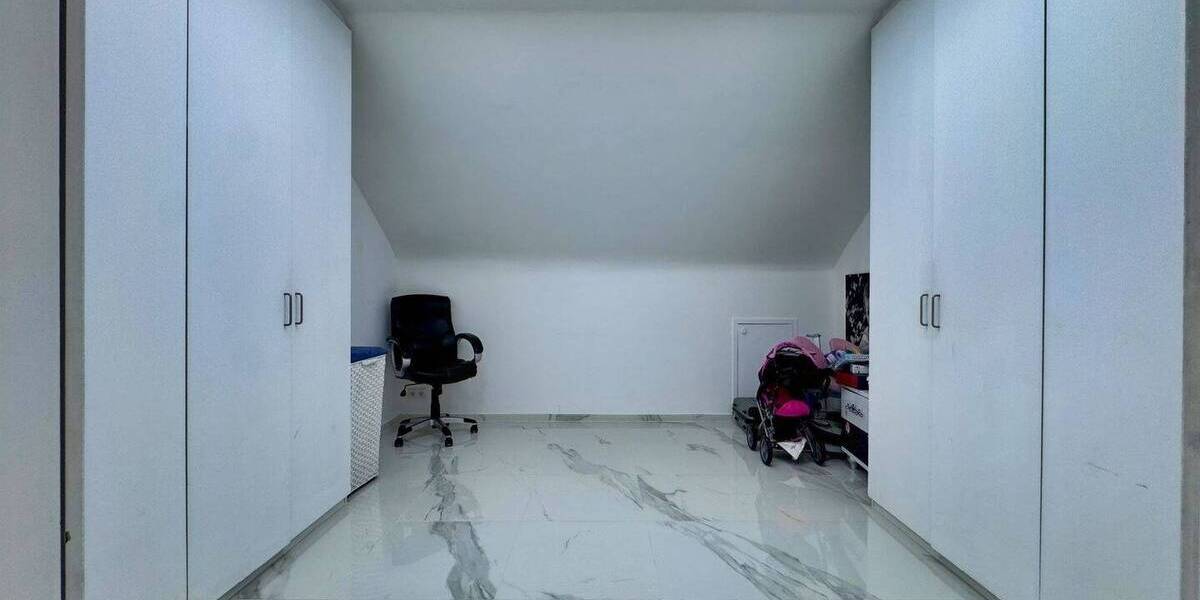 Einfamilienhaus Ratingen Breitscheid - 4 Zimmer, 315 m&sup2;, 1.300.000&euro; | Angebot:26455353