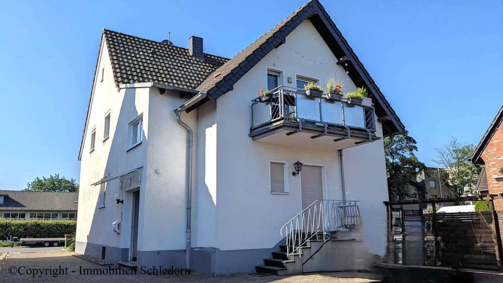 Einfamilienhaus Oberhausen Alsfeld - 6 Zimmer, 134 m&sup2;, 499.000&euro; | Angebot:27345212