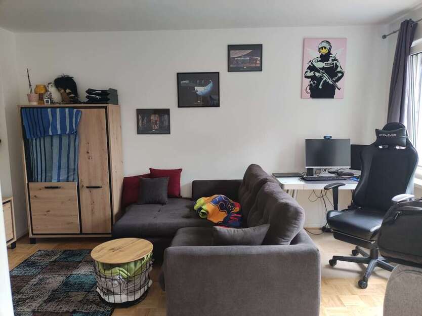 Wohnung zum Mieten in Essen 380 € 46.08 m²