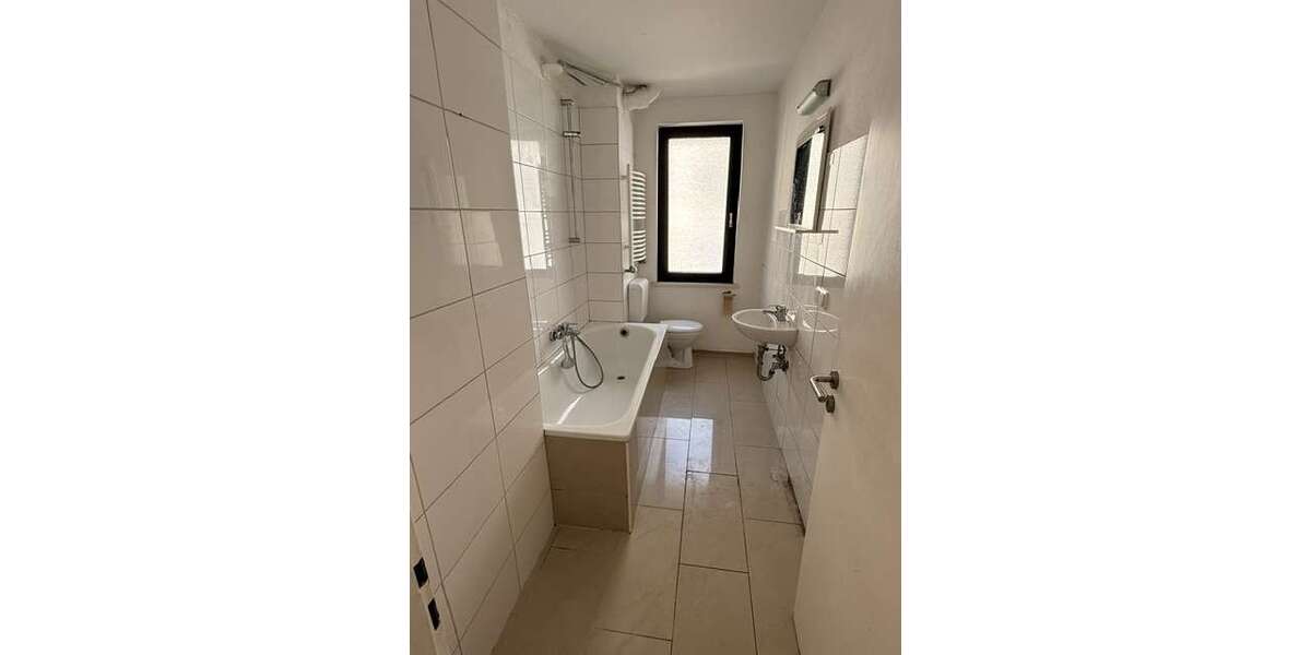 Etagenwohnung Essen Altendorf - 4 Zimmer, 69 m&sup2;, 595&euro; | Angebot:27121073