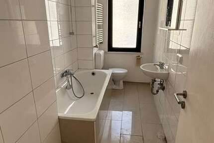 Wohnung Essen Altendorf - 4 Zimmer, 69 m&sup2;, 595&euro; | Angebot:27121073