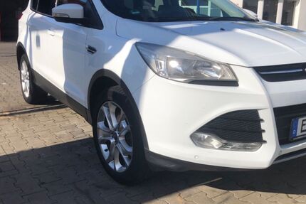 Ford Kuga 162.000 km 6.300 &euro; Essen 45327